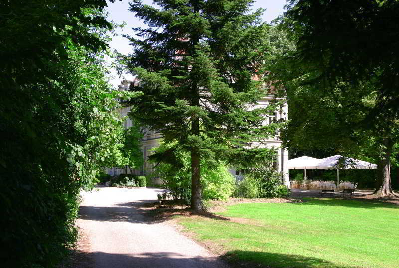 Chateau De La Dame Blanche - Logis Geneuille Exteriör bild